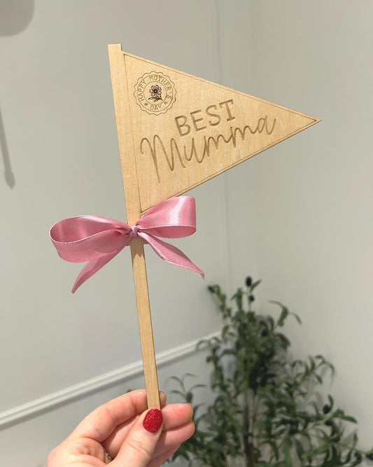 Personalised Mother’s Day Hamper Flag – Handmade Wooden Keepsake Gift Tag