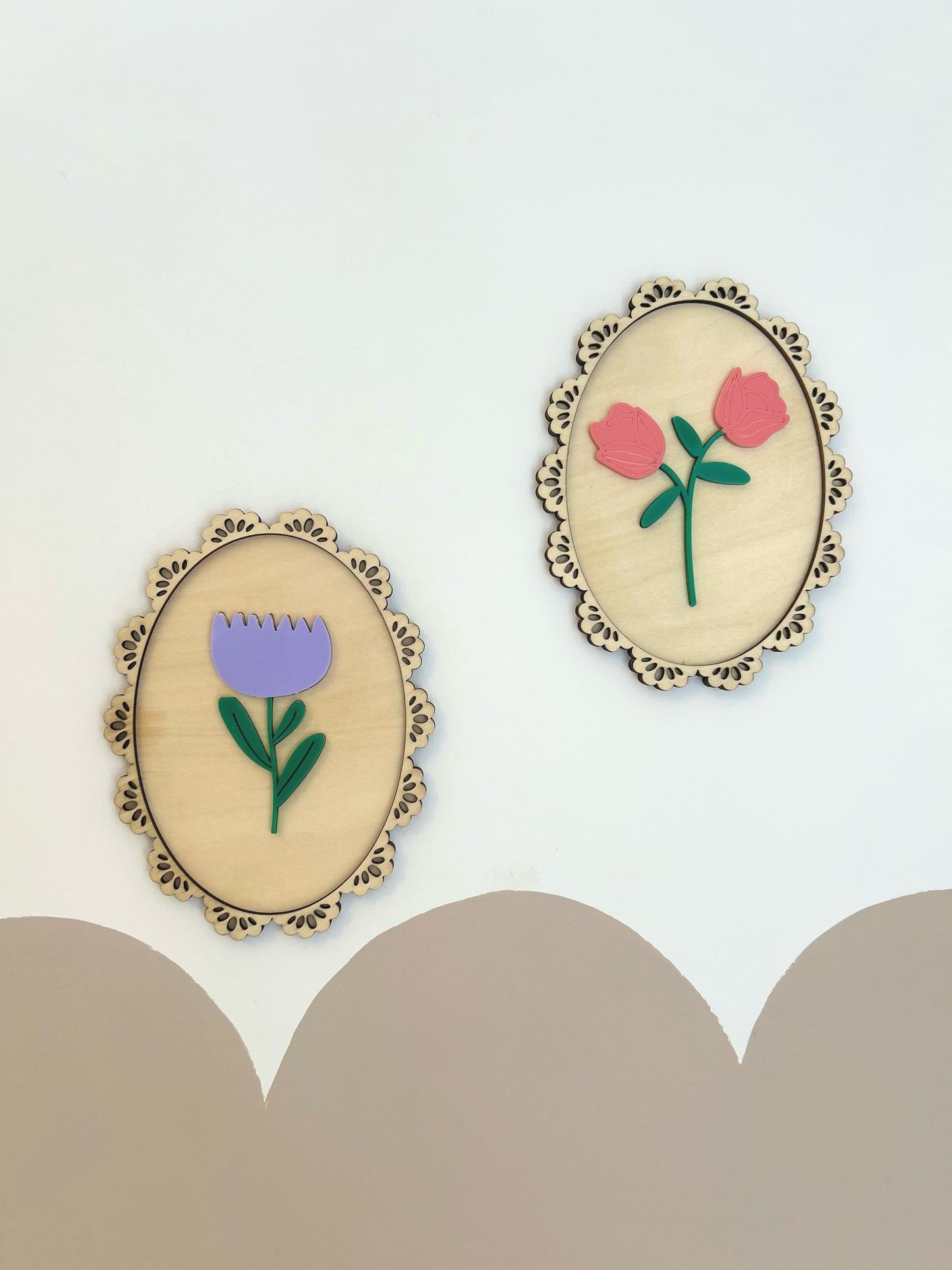 Whimsical Floral Scallop Frame – Handmade Wooden Rose & Tulip Wall Art