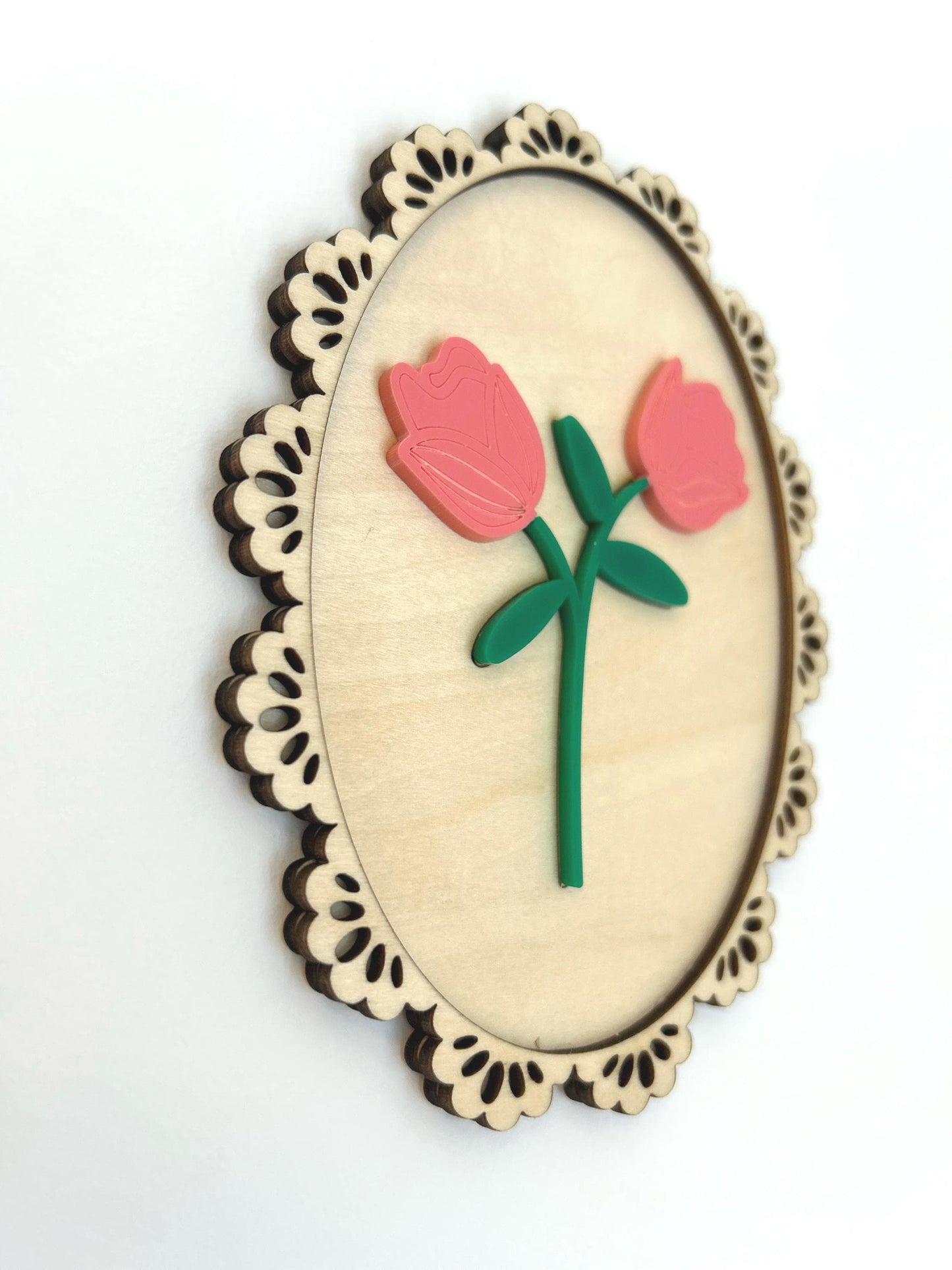 Whimsical Floral Scallop Frame – Handmade Wooden Rose & Tulip Wall Art