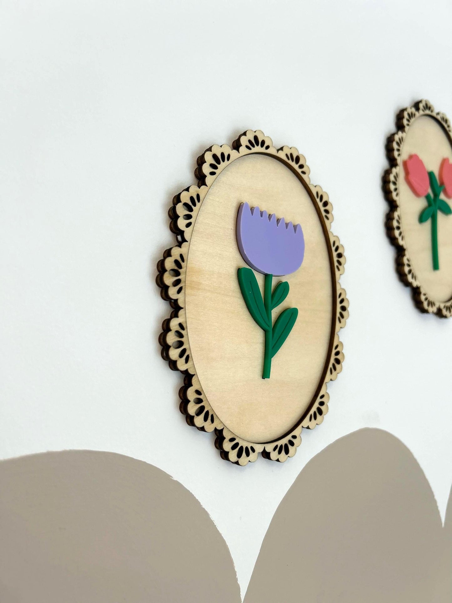 Whimsical Floral Scallop Frame – Handmade Wooden Rose & Tulip Wall Art